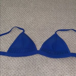 Triangl bikini top